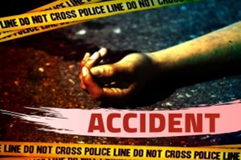 Man dies as 4-wheeler hits his bike on Maa flyover