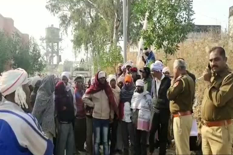 डूंगरपुर, collision between two bike