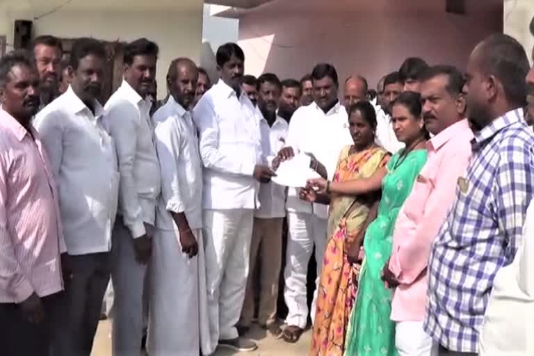 mla-ramalingareddy-tour-in-dubbaka