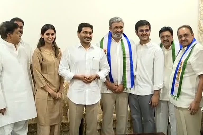 ex mp gokaraju gangaraju family joined ycp