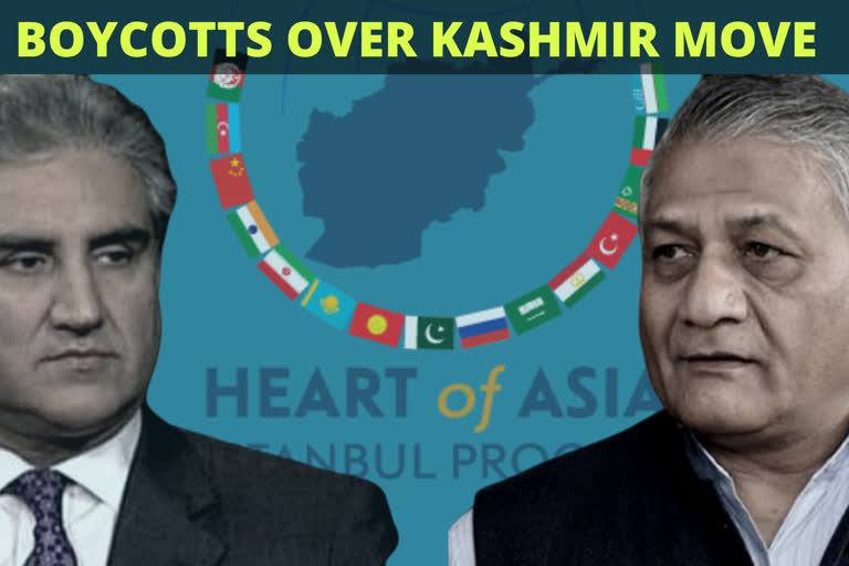 Pak FM boycotts Indian Minister's speech at Istanbul meet