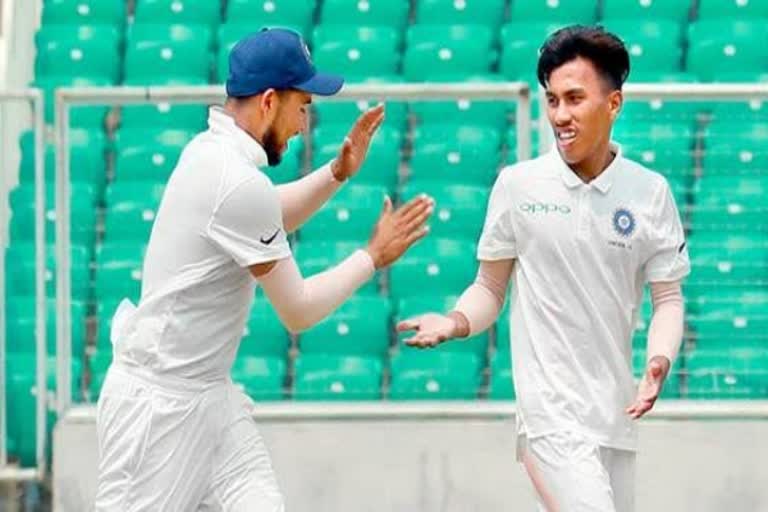 Rex's 8 for 22 puts Manipur in strong position against Mizoram