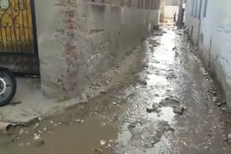 Dirty water in makrana, गंदा पानी रहवासी परेशान मकराना