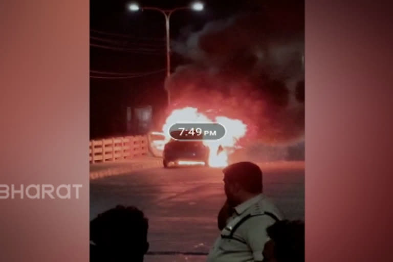 car-fire-accident-in-khammam