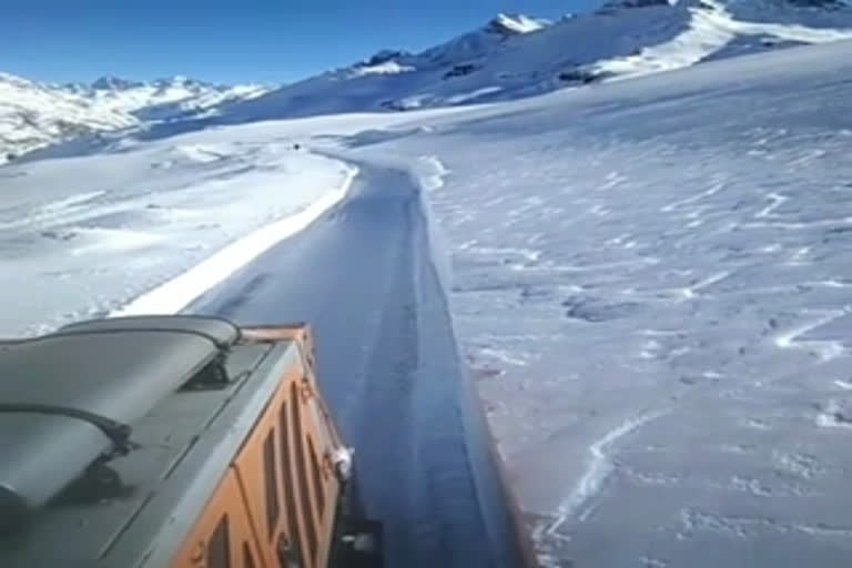 Snow storm rohtang, रोहतांग में बर्फीला तूफान