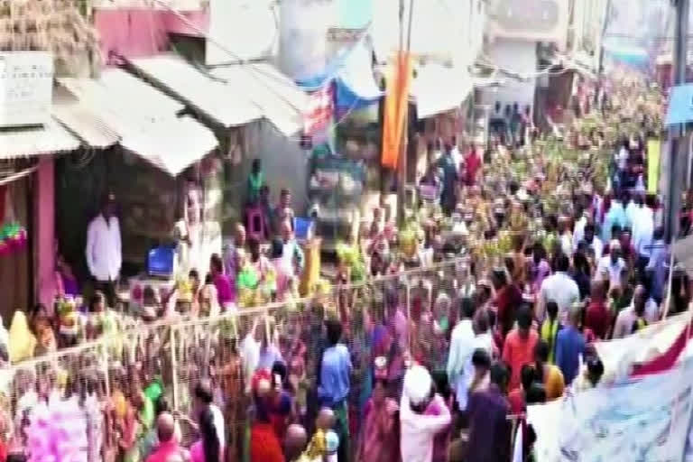 bonalu_at_baddi_pochamma_temple