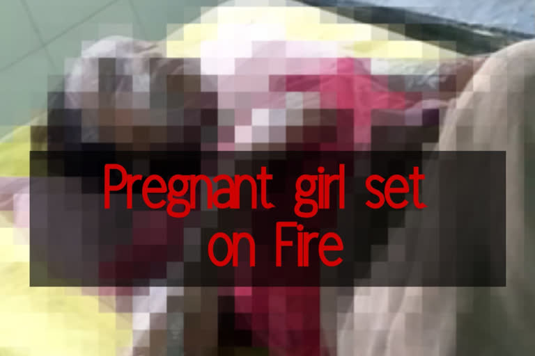 Pregnant girl set ablaze by boyfriend in Bihar