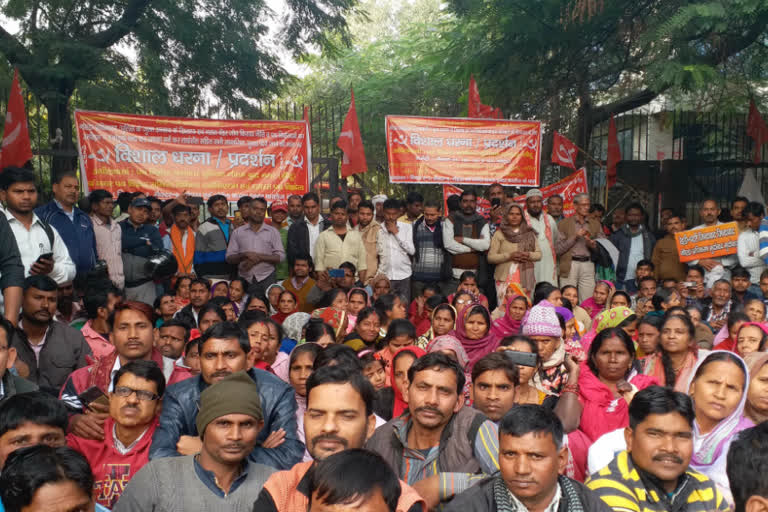 Protest of street vendors in Noida