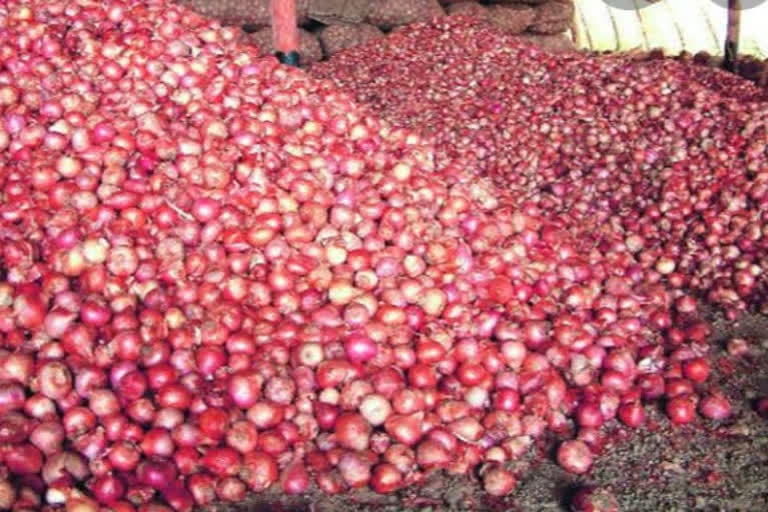 Onion crisis In India