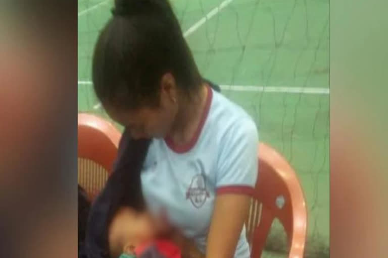 Mizoram volleyball player breastfeeds her child in between game, picture wins hearts on social media