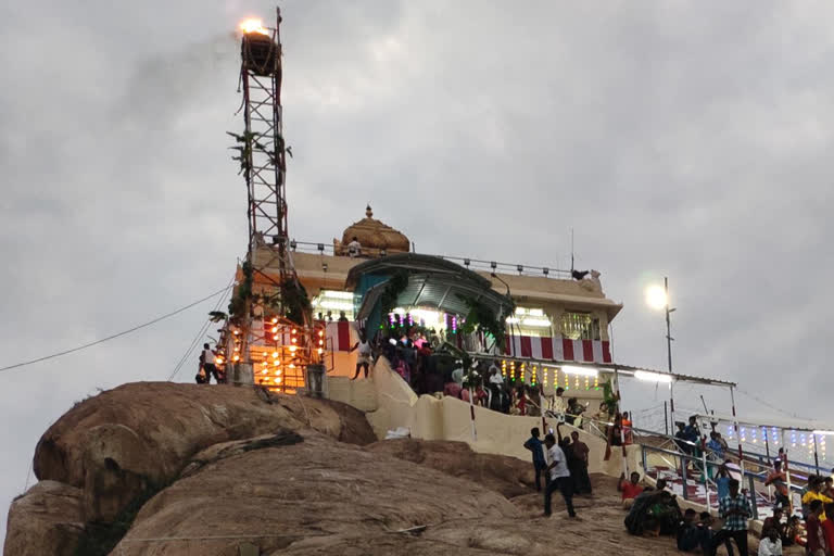 trichy rockfort deepam