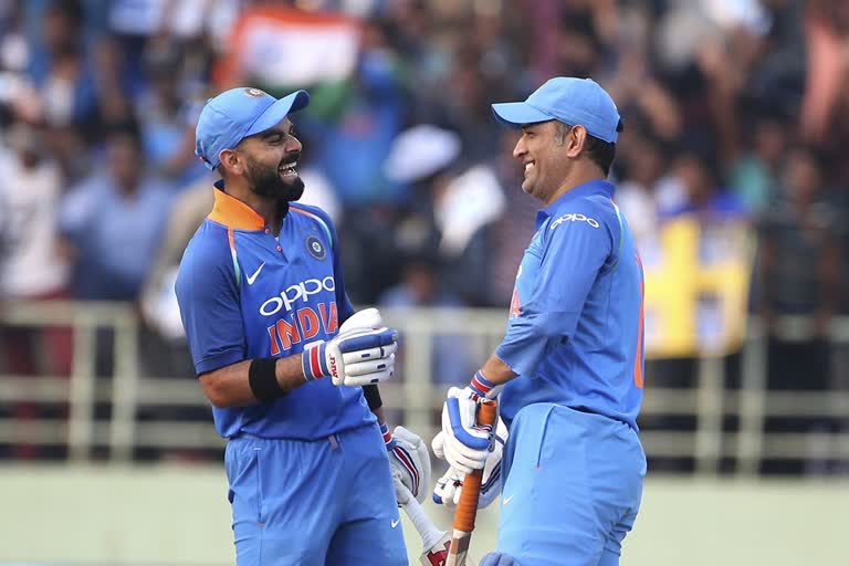 Kohli and Dhoni