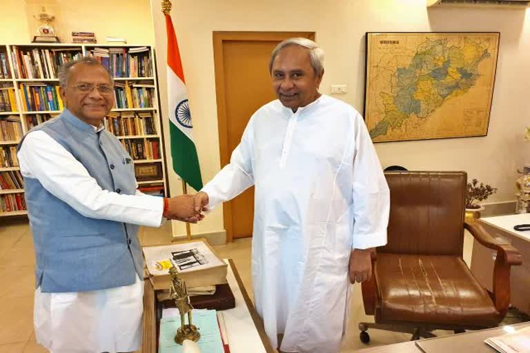 Tamradhwaj Sahu invited Odisha Chief Minister Naveen Patnaik to the tribal dance festival