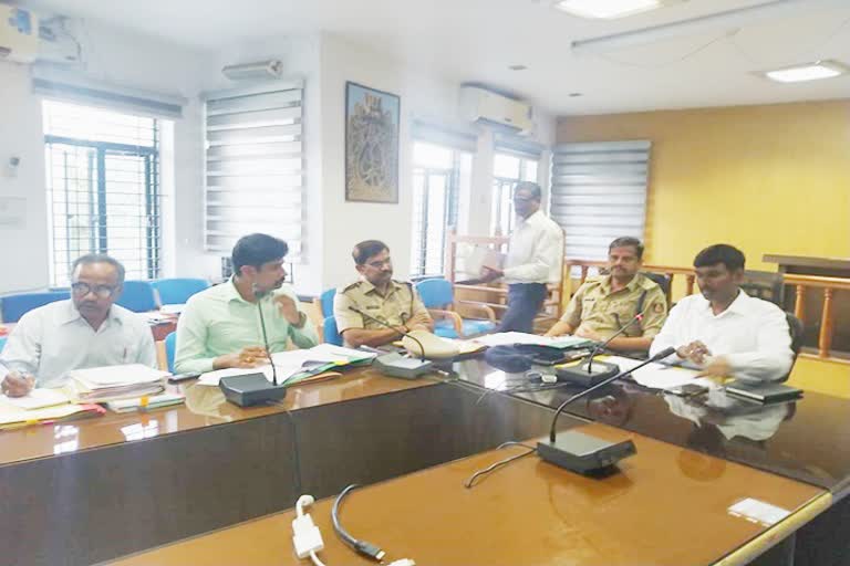 action-to-regulate-city-traffic-congestion-said-by-kb-shivakumar