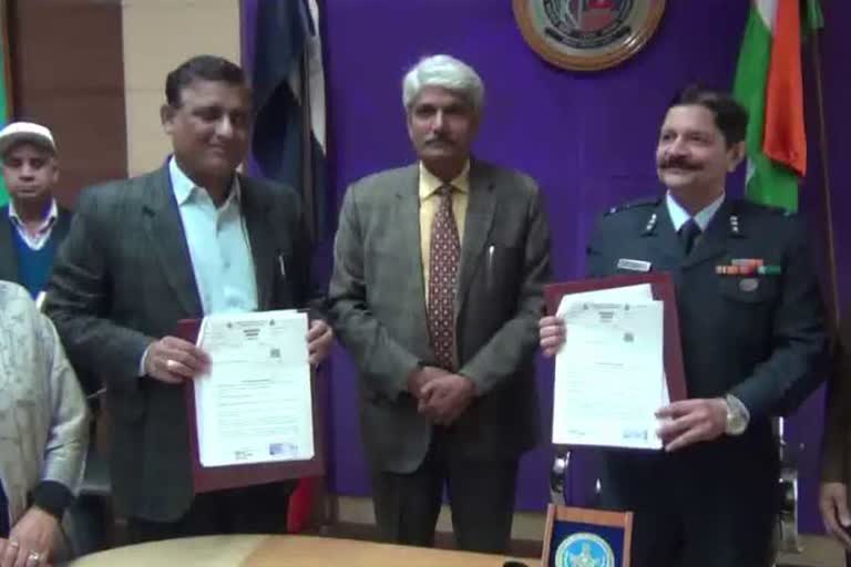 mou singed between mdu rohtak and air force