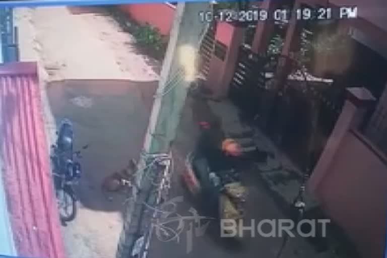 Bounce bikes used to snatch chain... commissioner says its a idiotic act