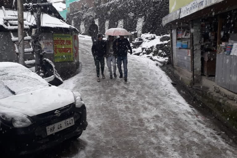 heavy snowfall in chamba