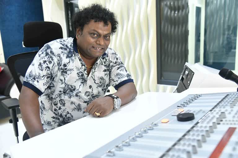 playback singer sadhukokila