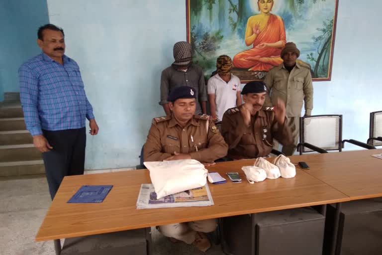 Two criminals arrested with hemp in jamui