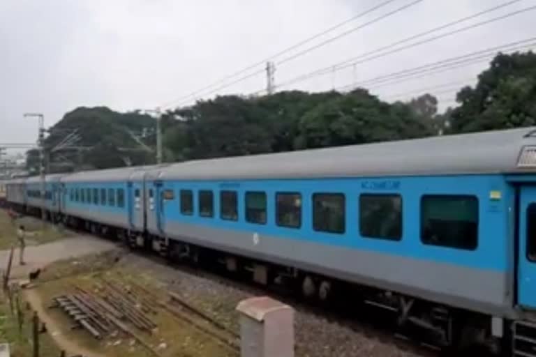 vaniyambadi train accident, வாணியம்பாடி ரயில் விபத்து