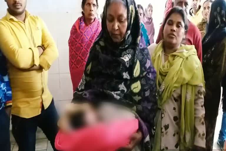 Newborn baby died in Sadar Hospital garhwa