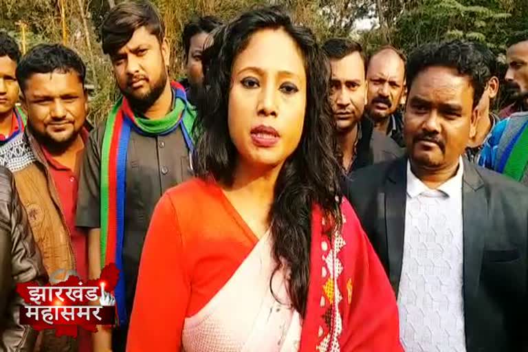 AJSU candidate Dr Steffi Murmu complaint against PA in Dumka