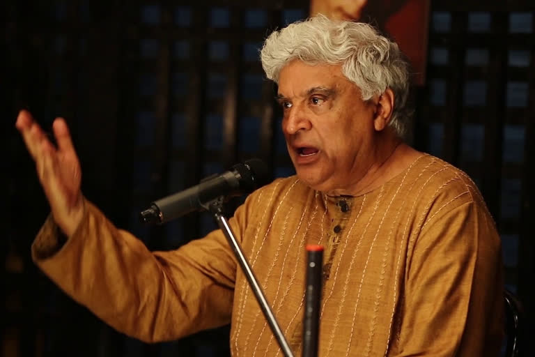 Sahir Ludhianvi was a 'paradoxical man', says Javed Akhtar