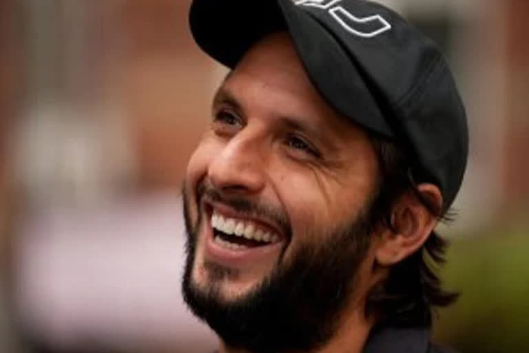 pakistan cricket player shahid Afridi completes a century of ducks