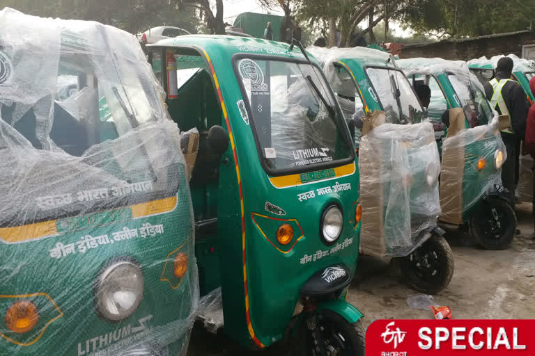 E-waste carriage will pick up garbage