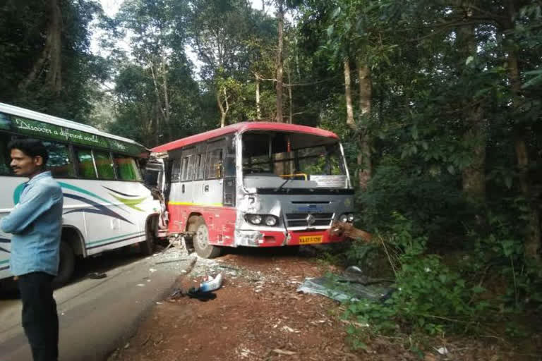 Private bus collides with KSRTC bus at Shimogga