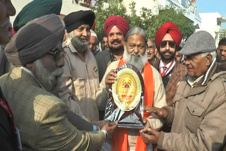 ex serviceman met anil vij in ambala