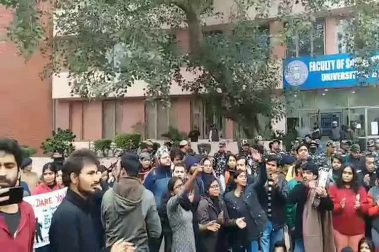 delhi university student protest 2019