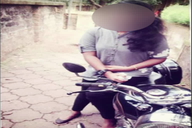 student commits suicide വിദ്യാർഥിനിയെ തൂങ്ങി മരിച്ച നിലയിൽ കണ്ടെത്തി തൂങ്ങി മരണം ആത്മഹത്യ suicide