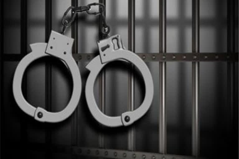 3 arrested from Bihar by Andhra Police for duping man of Rs 15 lakh on pretext of providing medical seat  മെഡിക്കല്‍ സീറ്റ് നല്‍കാമെന്ന് വാഗ്ദാനം ചെയ്ത് 15 ലക്ഷം തട്ടി;3 പേര്‍ പിടിയില്‍  latest andhra pradesh