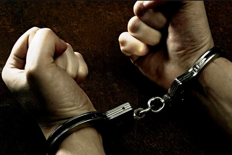 police arrested 11 smuggler from sonepur