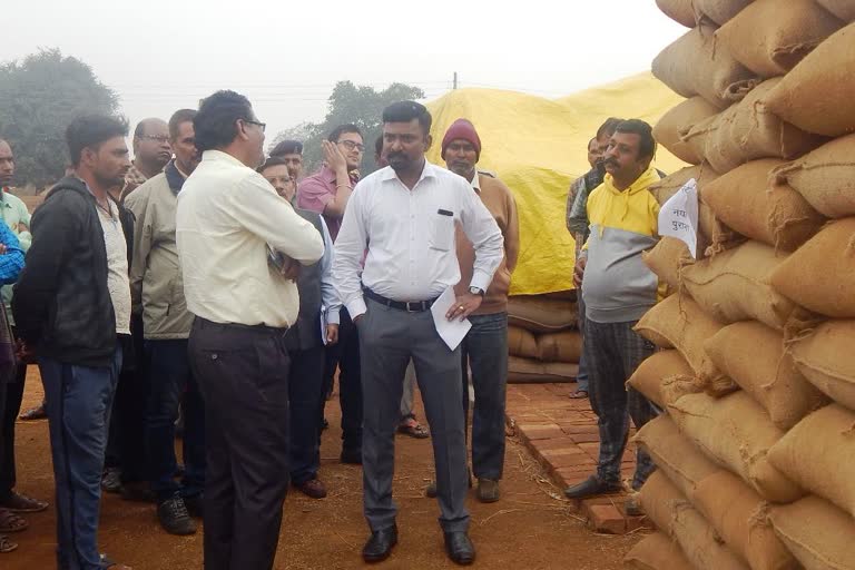 Collector suspended officers due to chaos in paddy procurement centers