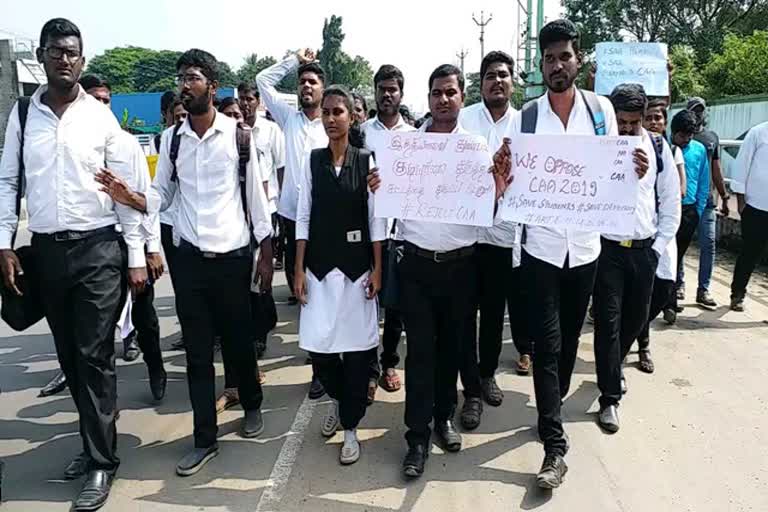 law college student protest against cab