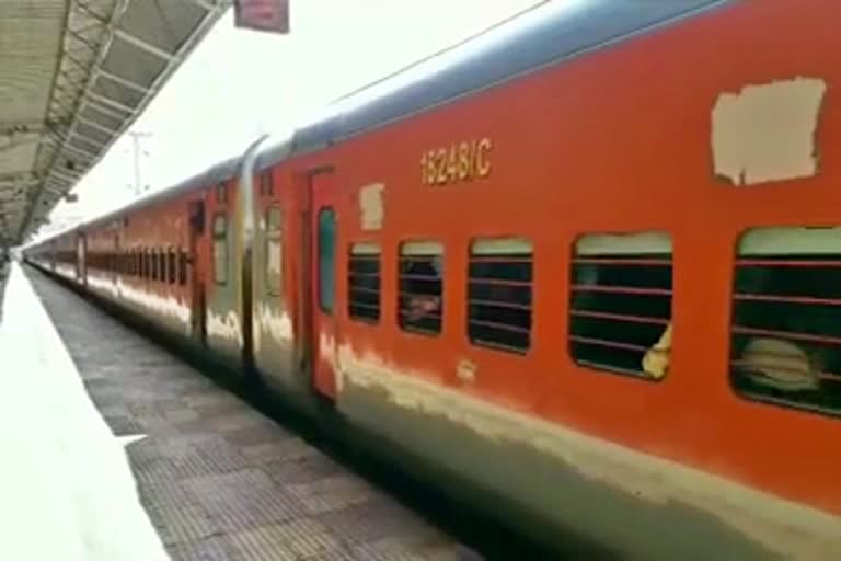 Some trains affected due to non-interlocking in Brajrajnagar-Belpahar section