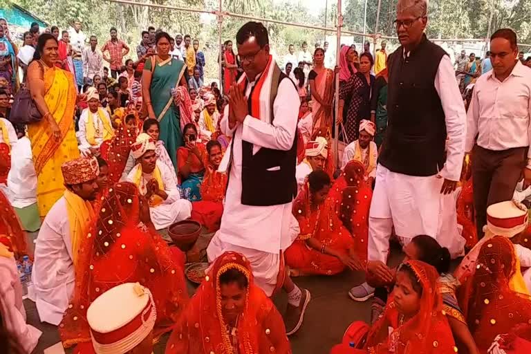 265 couples get married in Sukma