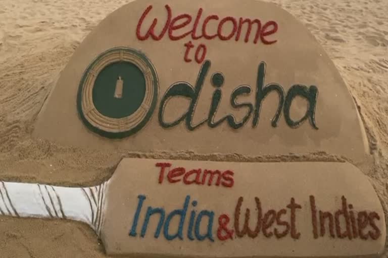 international sand artist sudarshan pattanaik, sand art by sudarshan pattanik, welcomes india and west indies team through sand art, ବାଲୁକାକଳାରେ ଖେଳାଳିଙ୍କୁ ସ୍ବାଗତ ଶୁଭେଚ୍ଛା, ଅନ୍ତର୍ଜାତୀୟ ବାଲୁକା ଶିଳ୍ପୀ ସୁଦର୍ଶନ ପଟ୍ଟନାୟକ, ୱେଲକମ ଟୁ ଓଡିଶା, ପୁରୀ ବେଳାଭୂମି, କଟକ ଦିନିକିଆ