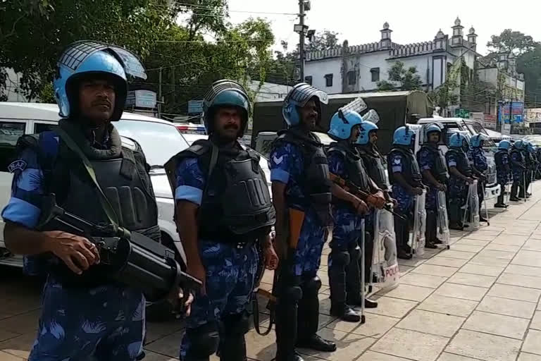 heavy police in charminar area in Hyderabad