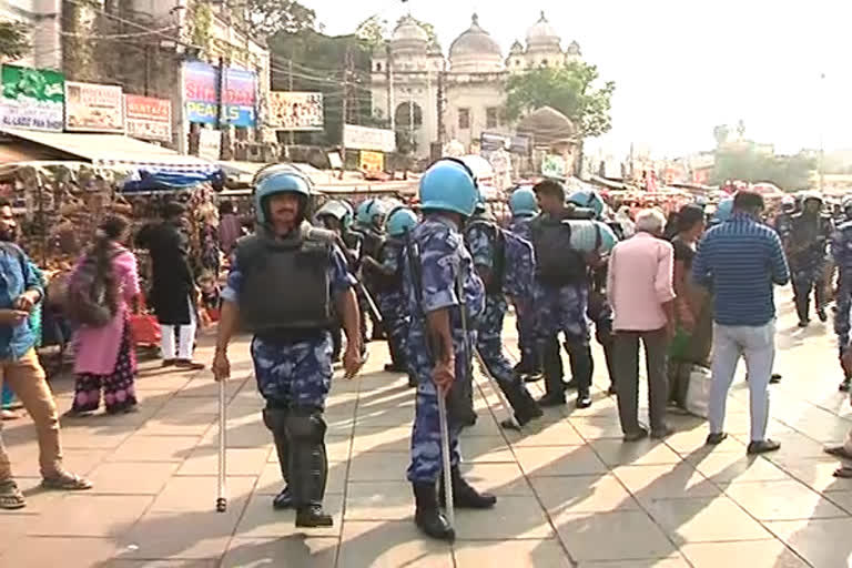 Huge  security at chairminor in Hyderabad