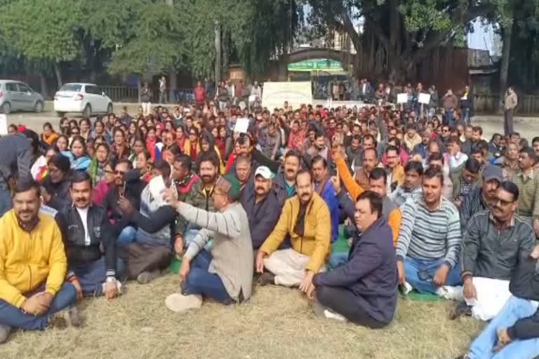 teachers-protest-in-rudrapur