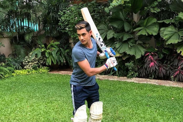 Aryaman Birla take a  break from cricket