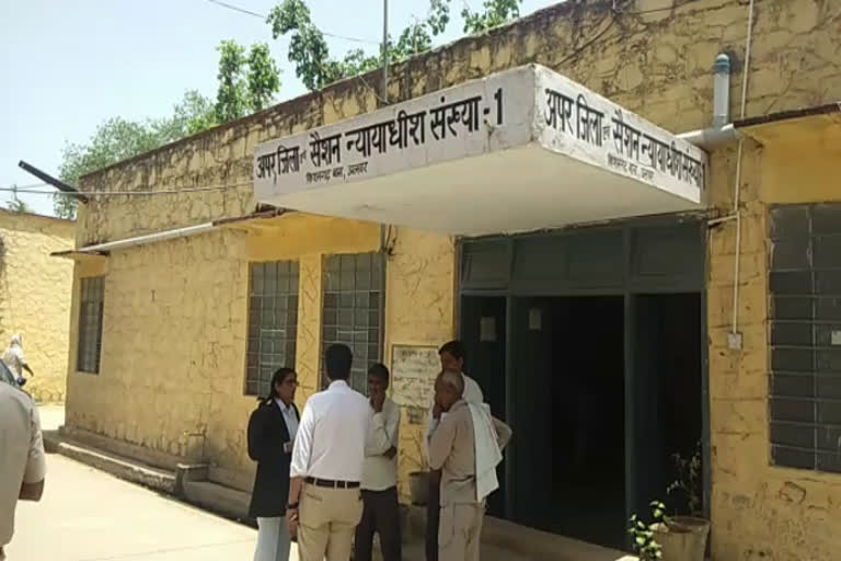 किशनगढ़बास की खबर,  kishangarhbas news,  अलवर में दुष्कर्म का प्रयास,  Misdemeanor attempt in Alwar