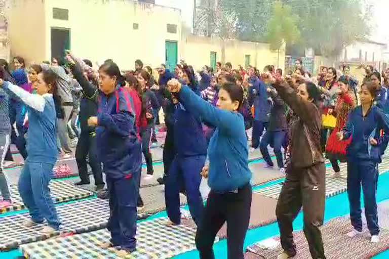 आत्मरक्षा प्रशिक्षण शिविर, Self-defense training camp