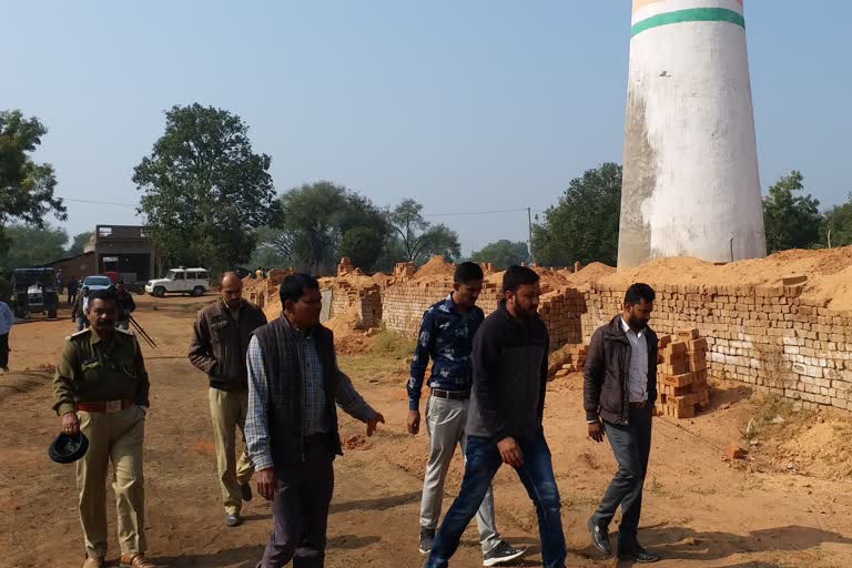 Human skulls found from a brick kiln in annad