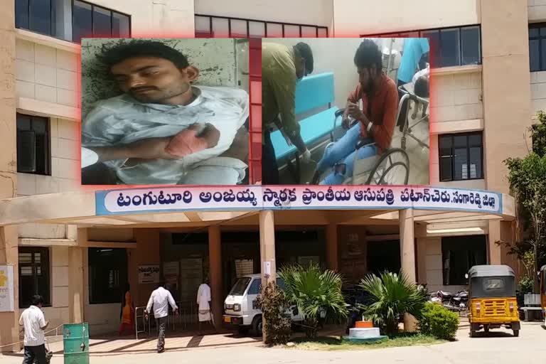 ద్విచక్రవాహనాన్ని ఢీ కొట్టిన కారు... ముగ్గురికి గాయాలు