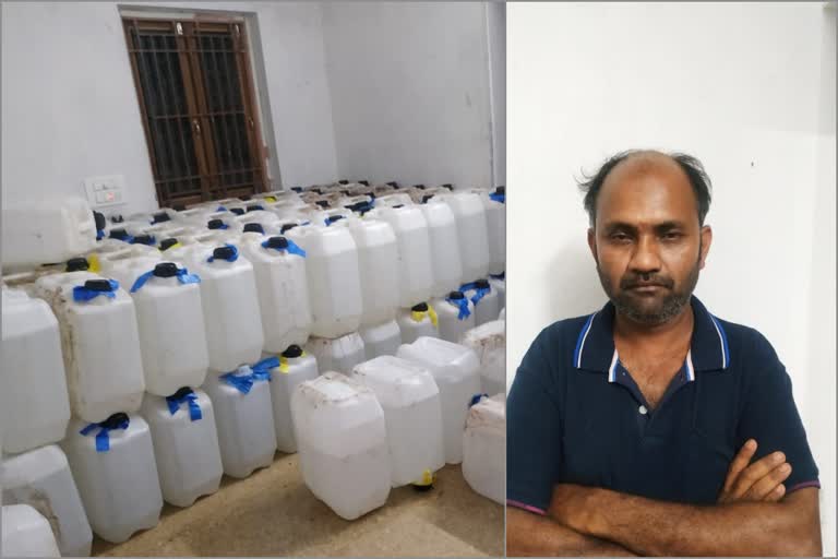 police seize over 12000litre spirit  പൊള്ളാച്ചിയില്‍ വന്‍ സ്‌പിരിറ്റ് വേട്ട  palakkad latest news  palakkad district news  പാലക്കാട് ലേറ്റസ്റ്റ് ന്യൂസ്  crime latest news