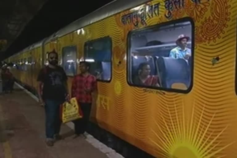 Tejas Express now has 16 coaches